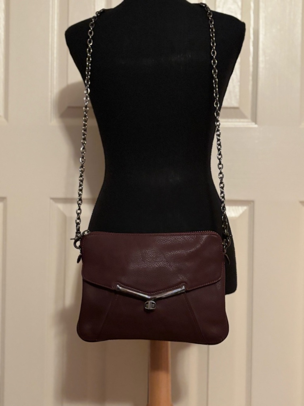 BOTIKER VALENTINA CROSSBODY Burgundy Pebbled Leather , Gun Metal Hardware - Picture 1 of 7